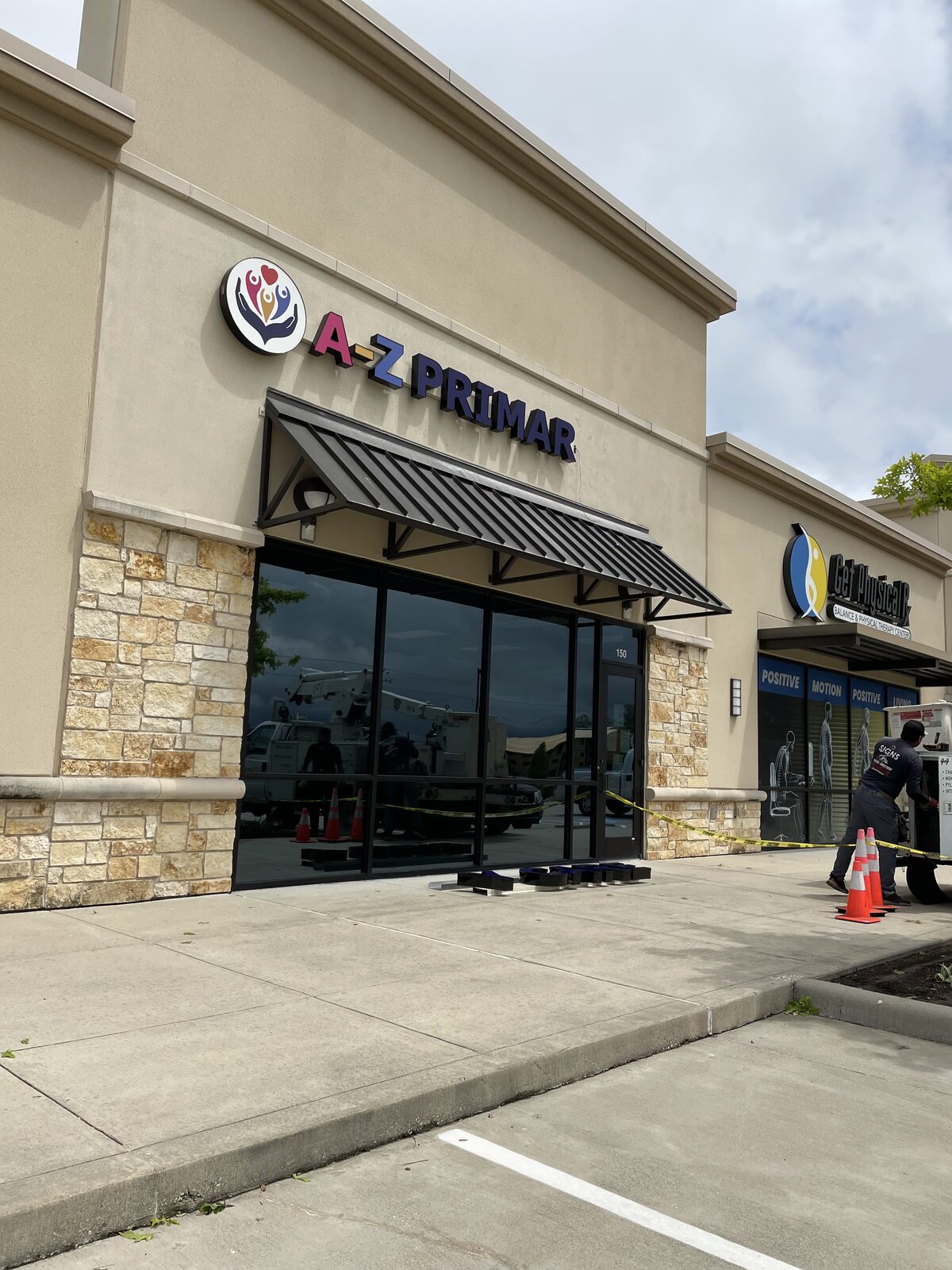 A-Z Primary Care channel letter sign installation, Houston, TX